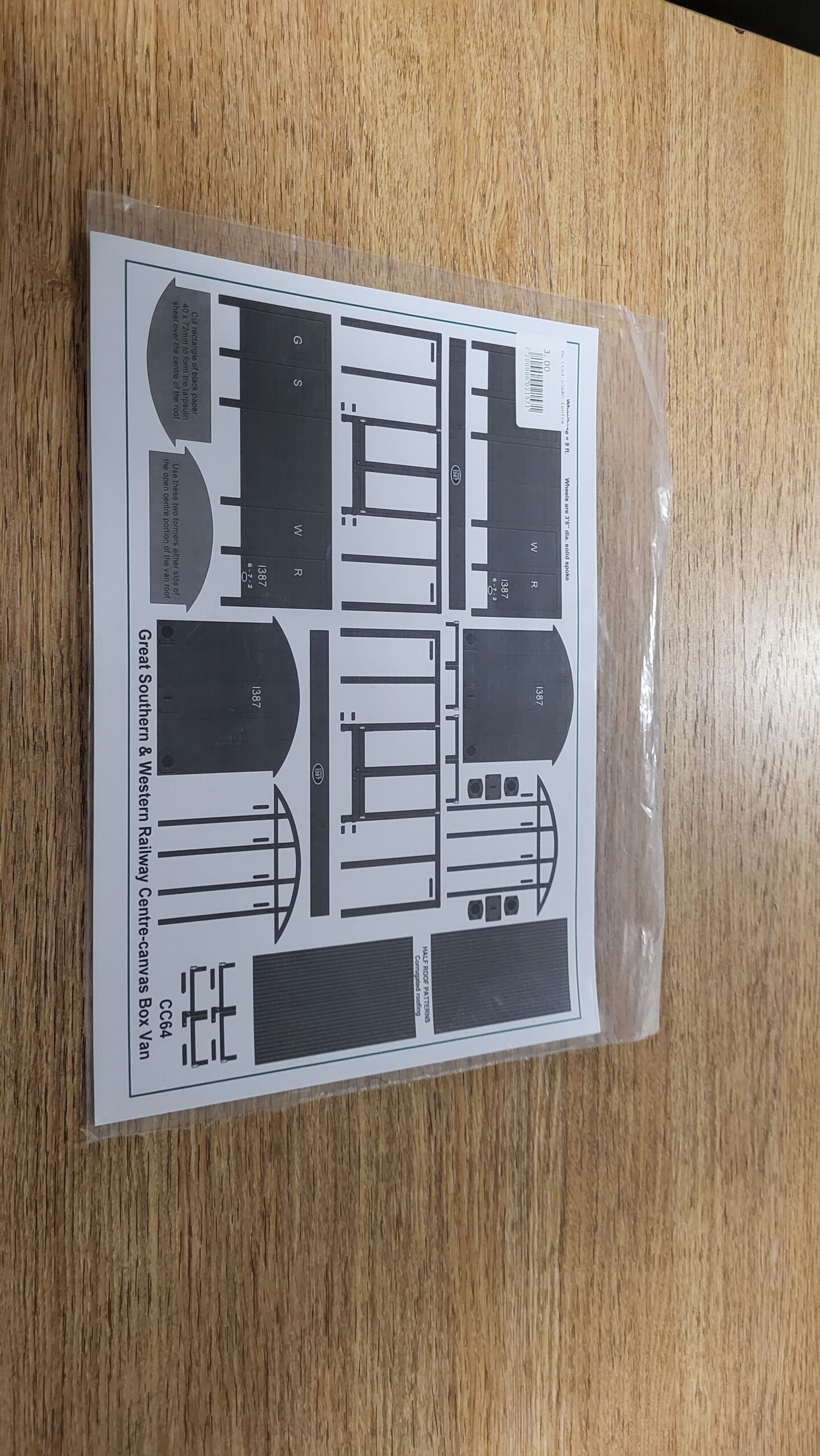 CC64 GS and WR Centre Canvas Box Van