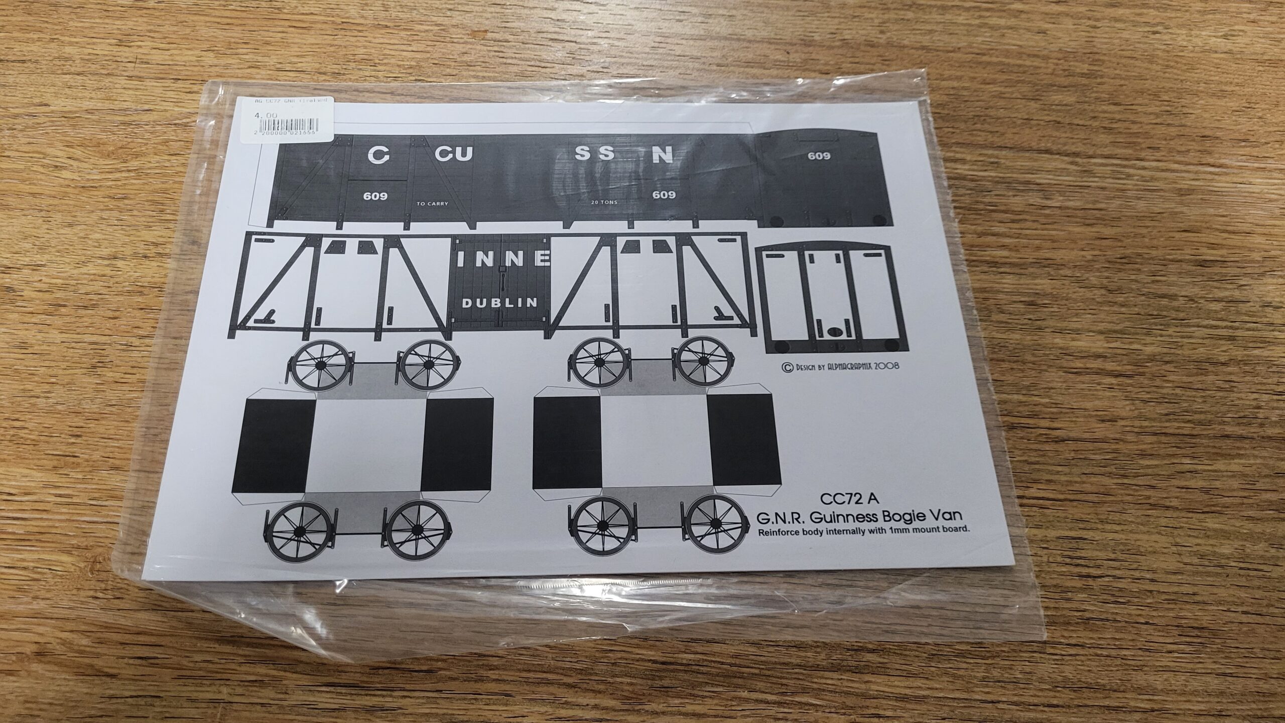 CC72 GNR (Ireland) 20 ton Guiness Bogie Van
