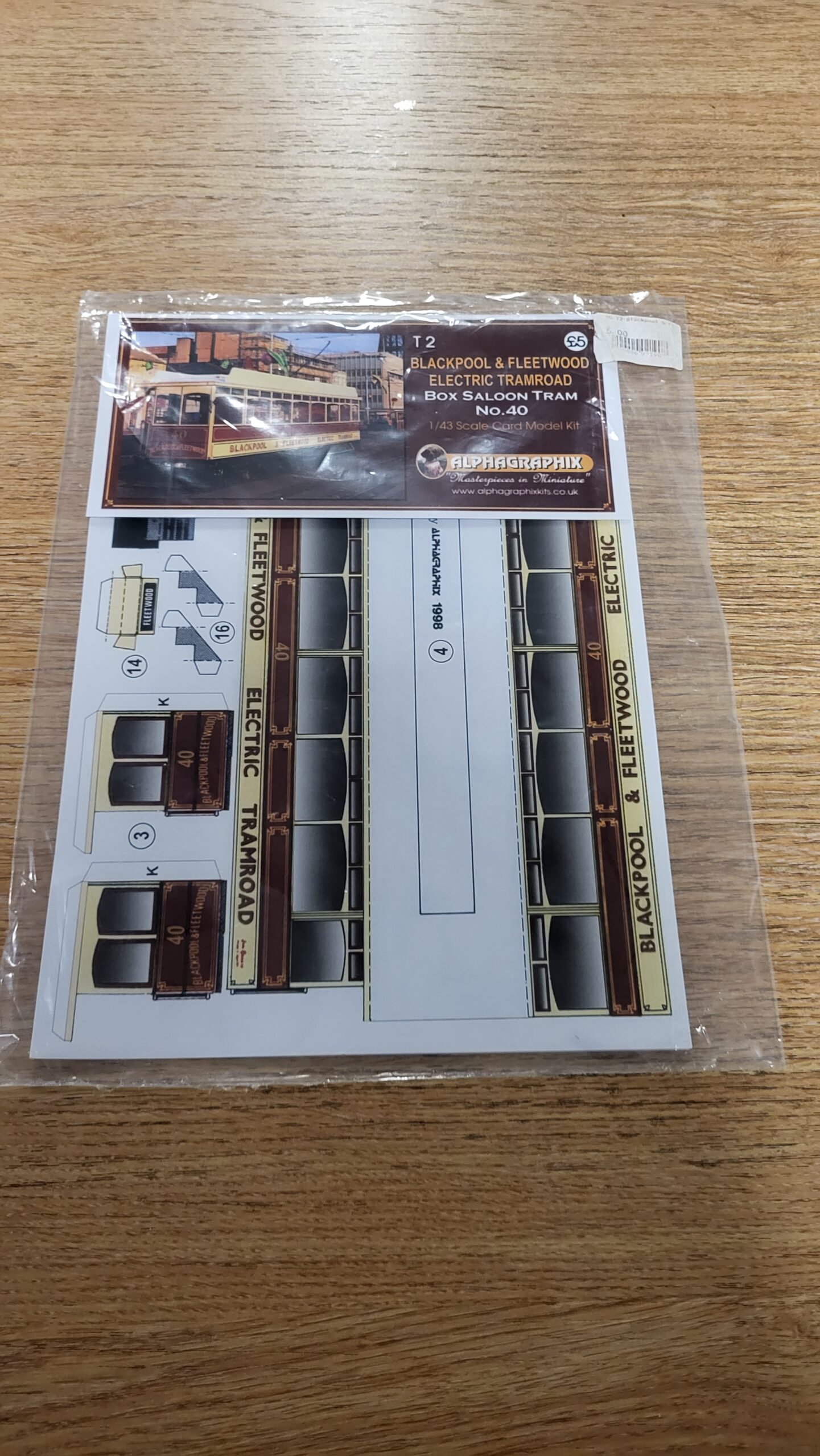 T2 Blackpool and Fleetwood Box Saloon Tram No. 40