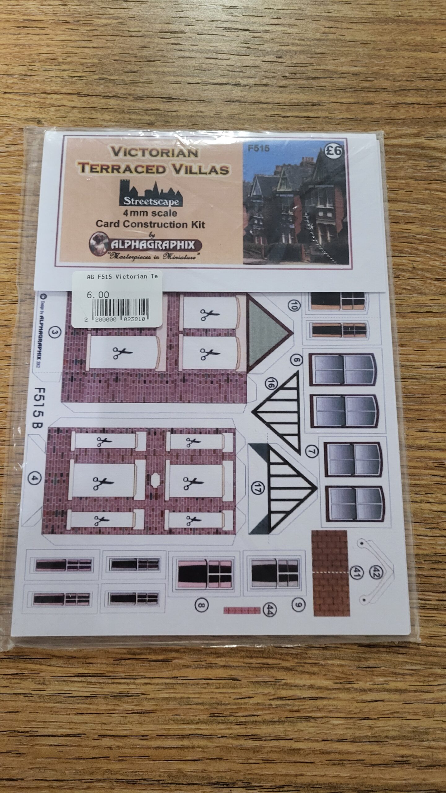 F515 Victorian Terraced Villas