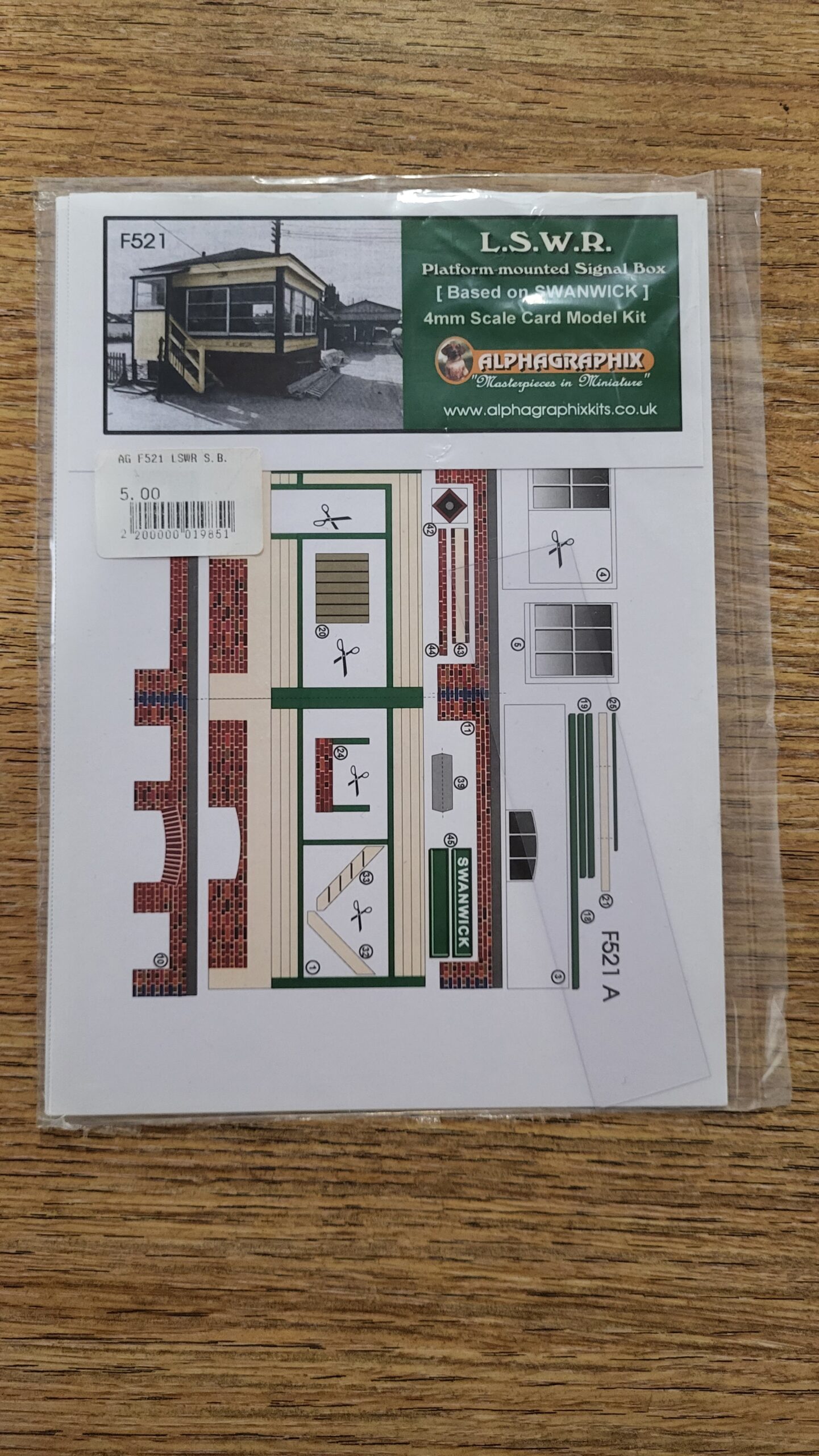 F521 L.S.W.R. Platform Mounted Signal Box