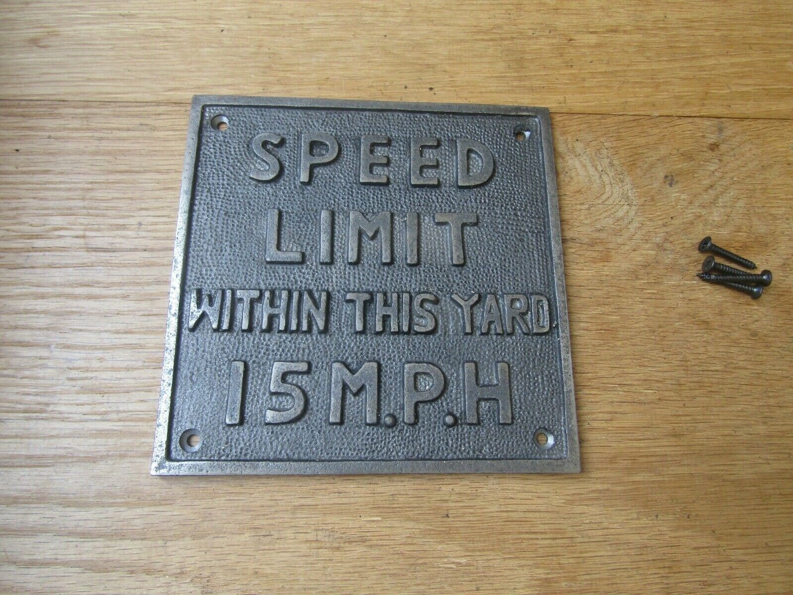 Adfix - Speed Limit Plaque (R4)